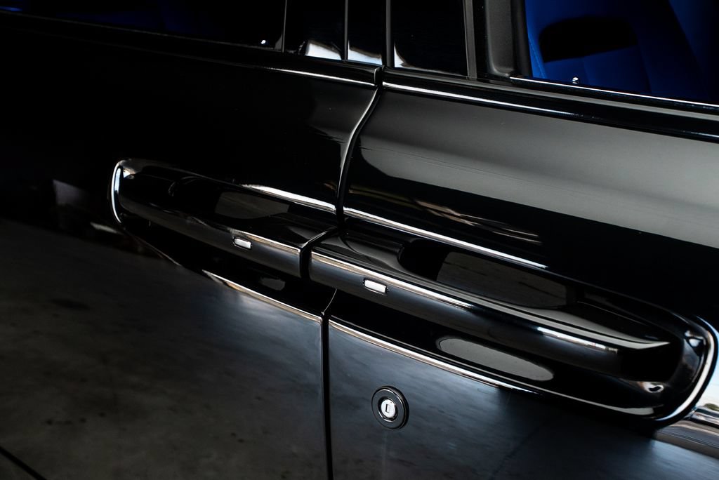 Used 2022 Rolls-Royce Cullinan w/ Cullinan Package AWD/4WD image 17