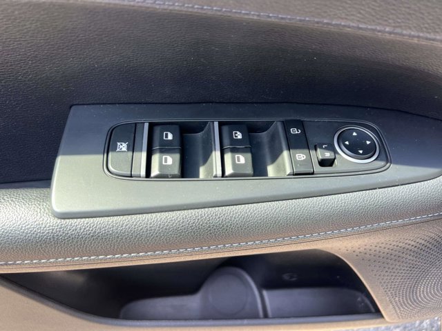 Used 2023 Kia Forte GT-Line w/ GT-Line Technology Package image 17