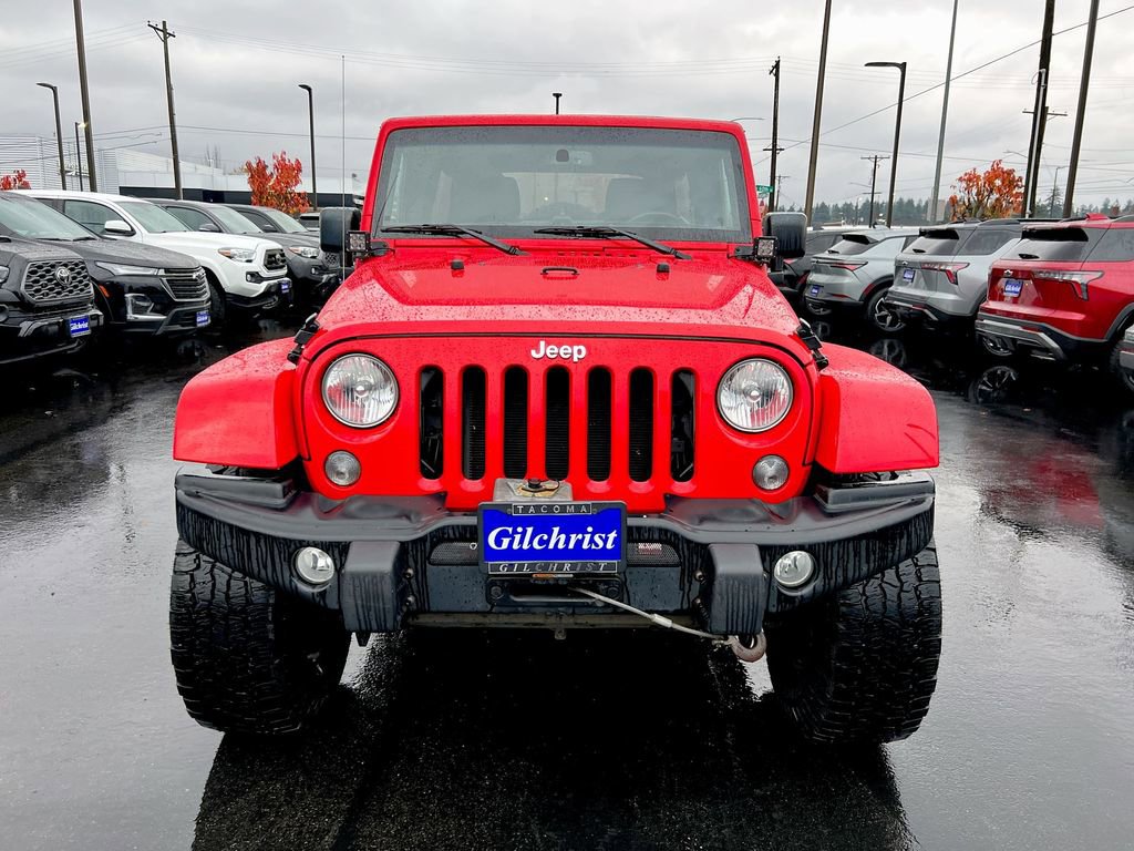Used 2015 Jeep Wrangler Unlimited Sahara w/ Max Tow Package image 24