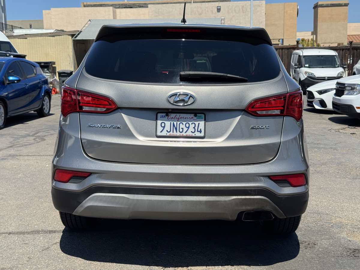 Used 2018 Hyundai Santa Fe Sport FWD image 10