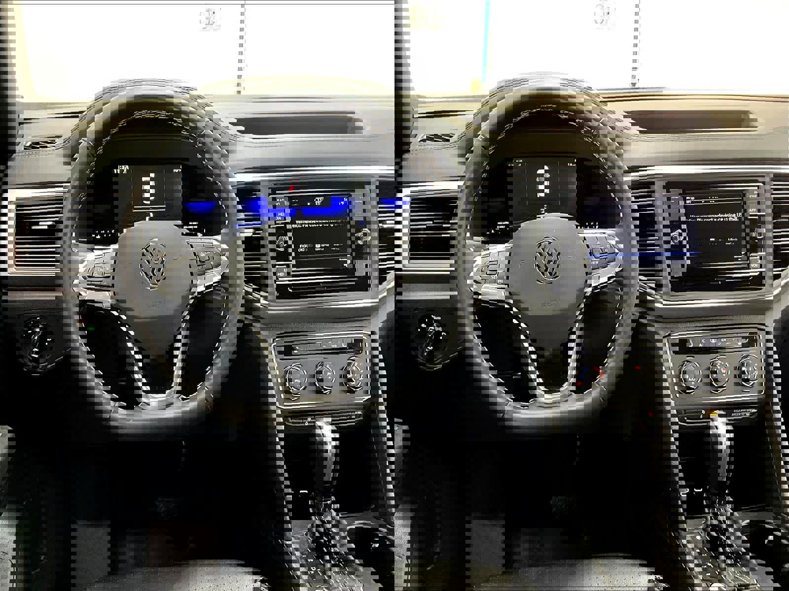 Used 2023 Volkswagen Atlas Cross Sport SE image 8