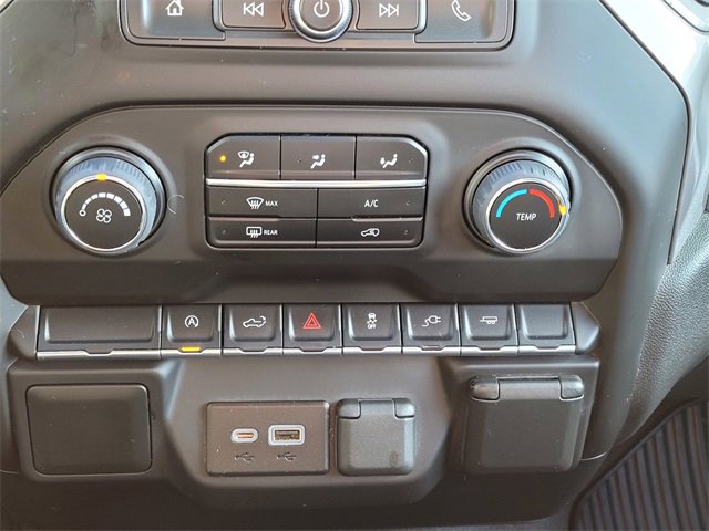 Used 2022 Chevrolet Silverado 1500 Custom image 23