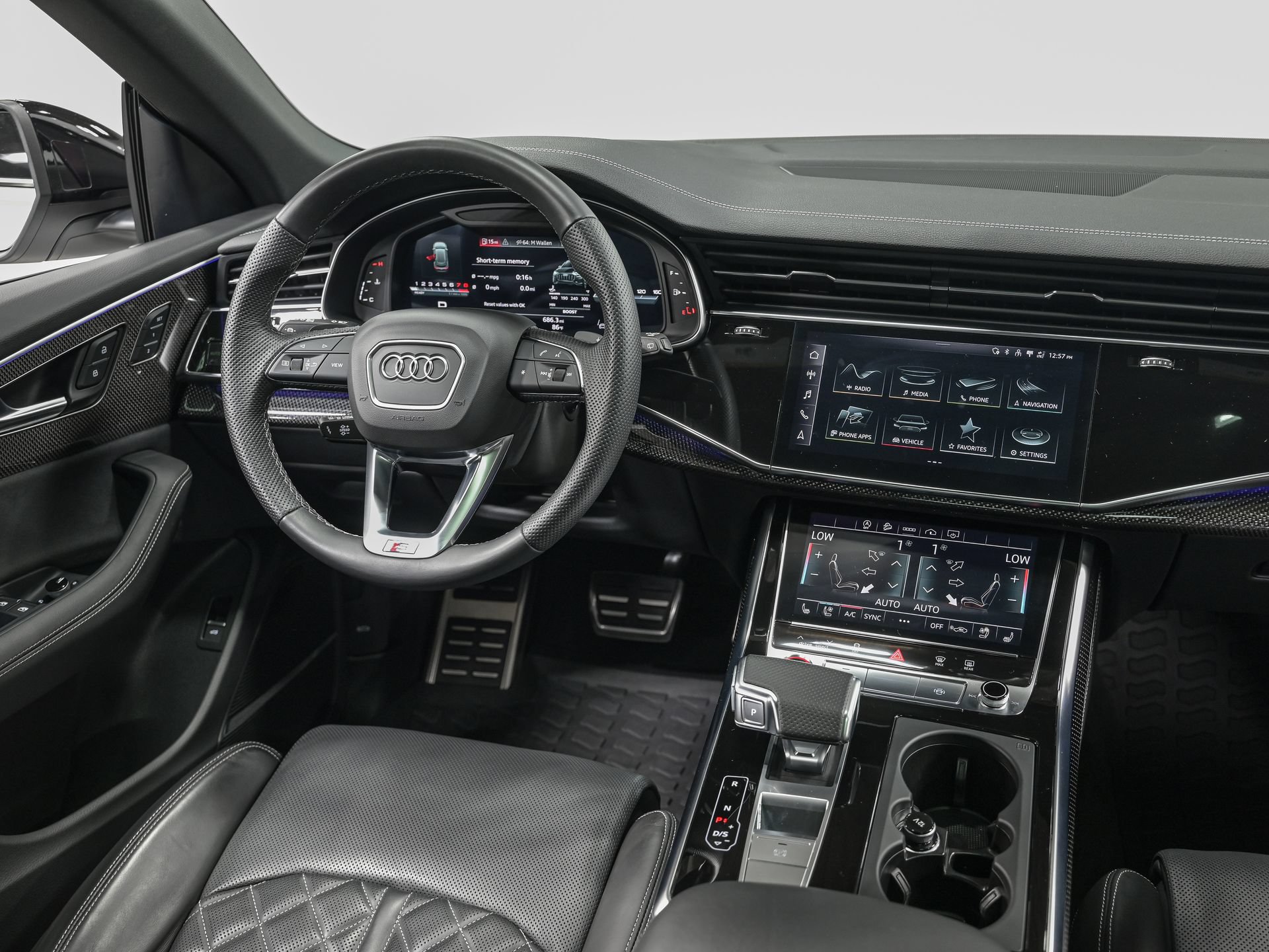 Used 2023 Audi SQ8 Premium Plus AWD/4WD image 30
