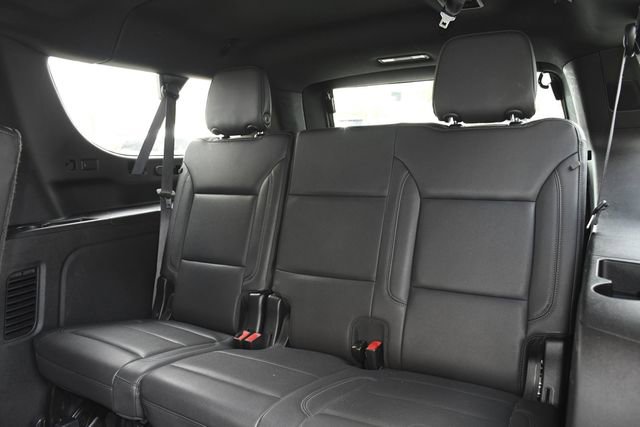 Used 2024 Chevrolet Suburban LT AWD/4WD image 25