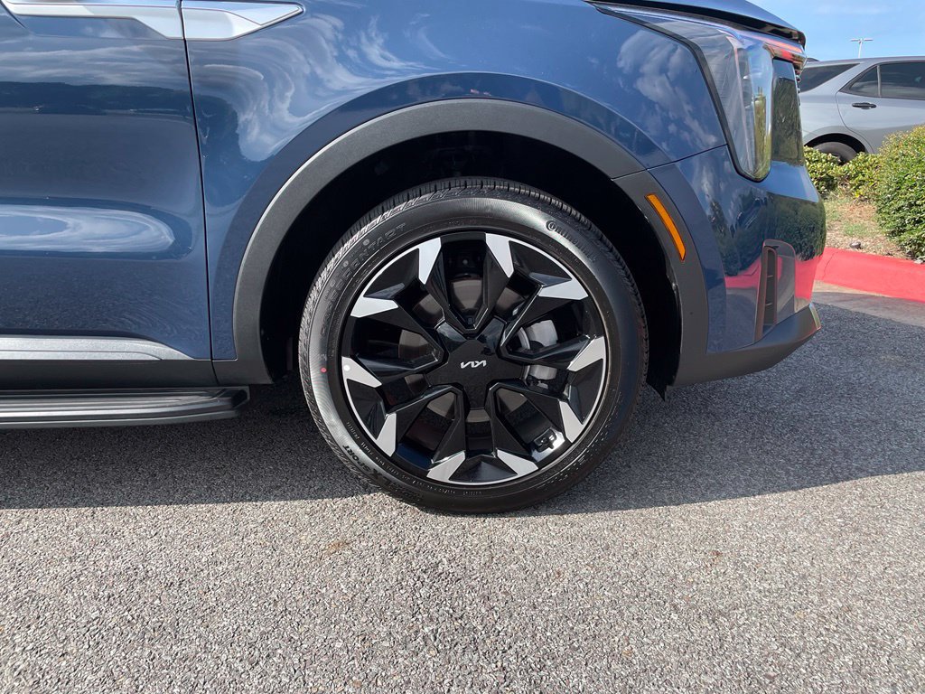New 2026 Kia Sorento EX AWD/4WD image 32