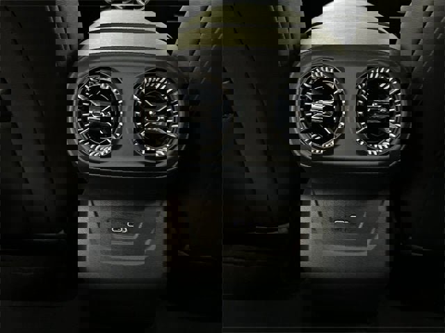 Certified 2024 Chevrolet Blazer EV LT image 20