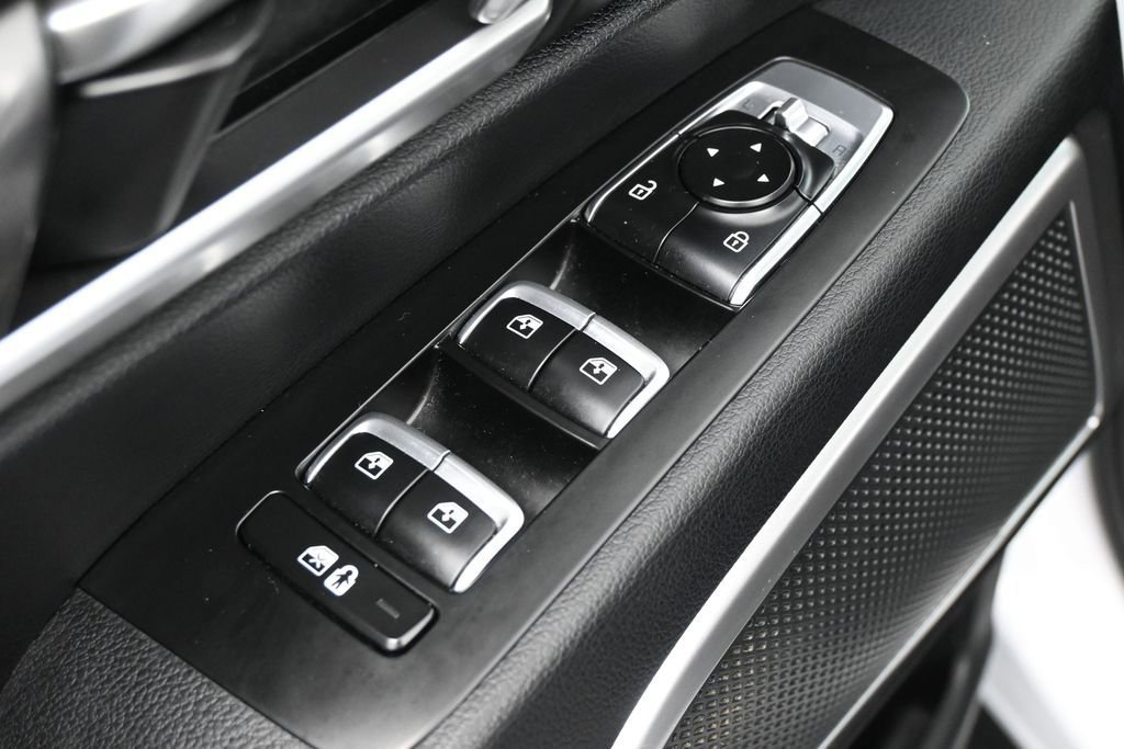 Used 2024 Kia Telluride S w/ S Sunroof Package FWD image 14