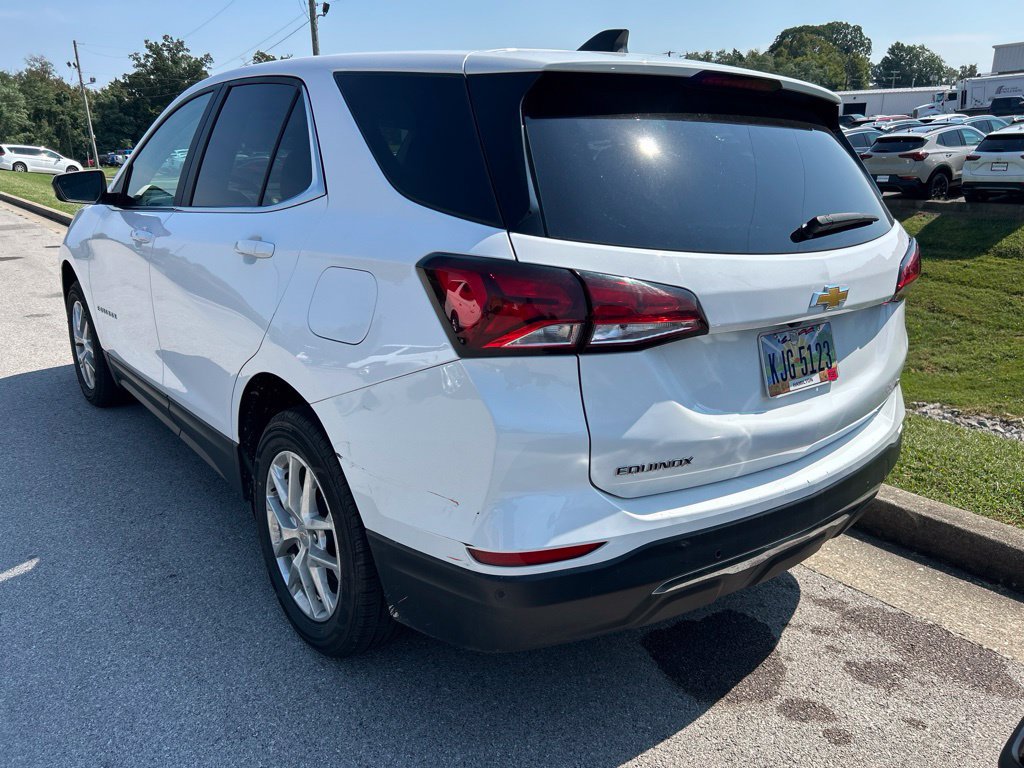 Used 2024 Chevrolet Equinox LT AWD/4WD image 4