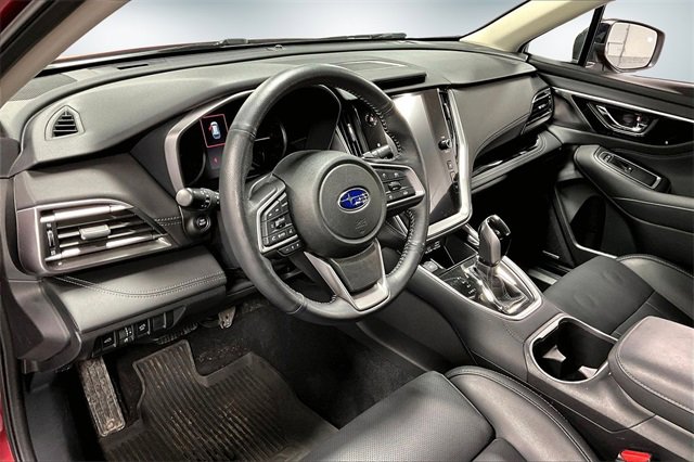 Used 2025 Subaru Outback Limited image 18