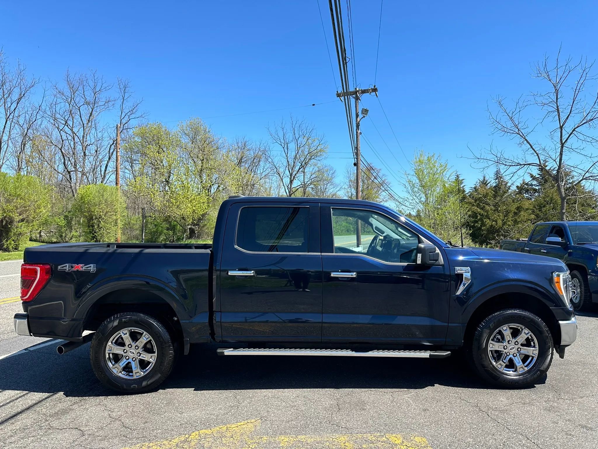 Used 2023 Ford F150 XLT w/ Equipment Group 302A High AWD/4WD image 8