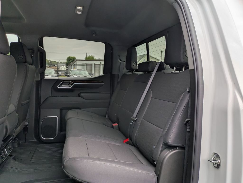 New 2025 GMC Sierra 1500 SLE w/ Preferred Package image 9