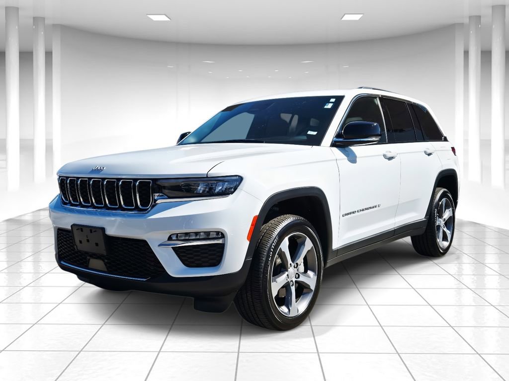 Used 2025 Jeep Grand Cherokee Limited image 7