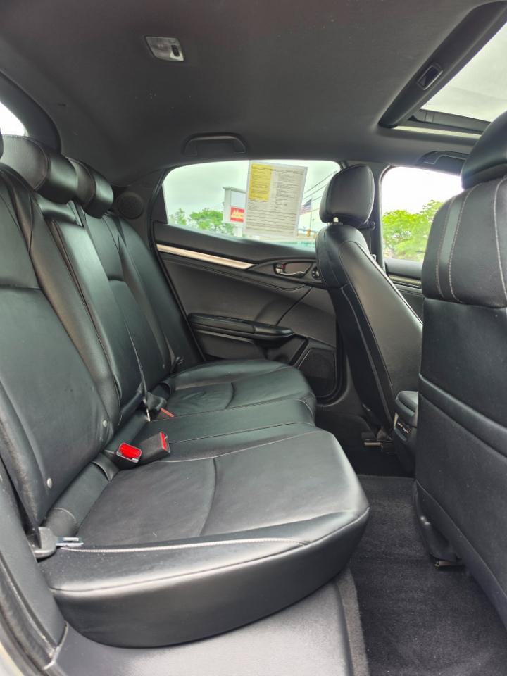 Used 2018 Honda Civic Sport Touring image 14