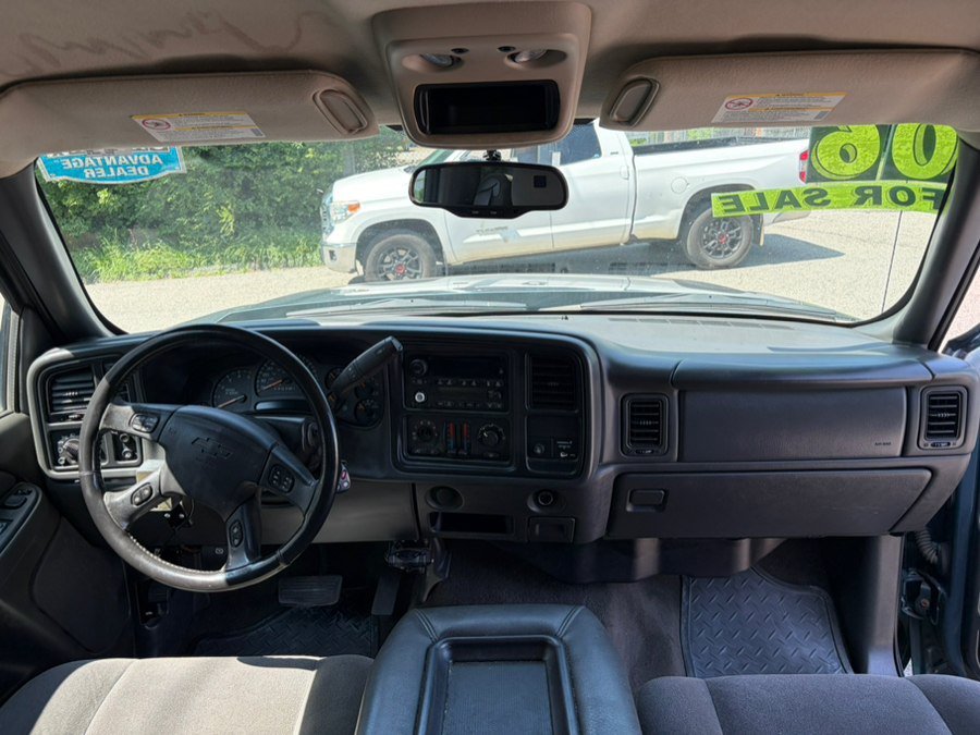 Used 2006 Chevrolet Silverado 2500 LT w/ Heavy-Duty Power Package AWD/4WD image 26