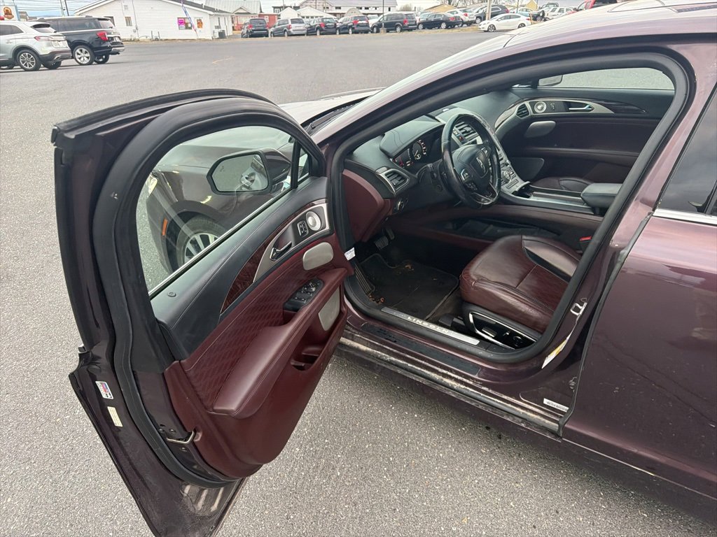 Used 2018 Lincoln MKZ Black Label w/ Technology Package image 16