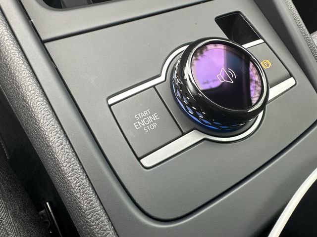 Certified 2025 Volkswagen Tiguan S image 23