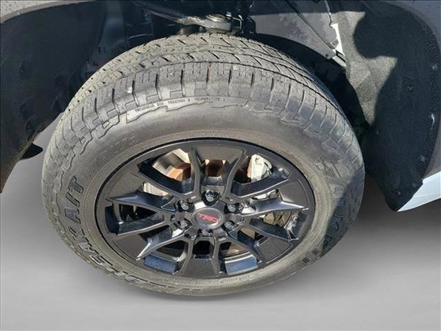 Used 2023 Toyota Tundra SR5 AWD/4WD image 9