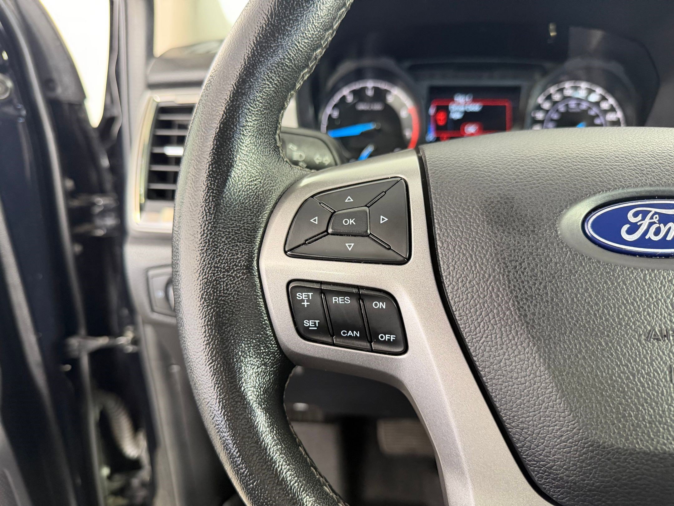 Used 2019 Ford Ranger XLT w/ Equipment Group 301A Mid AWD/4WD image 15