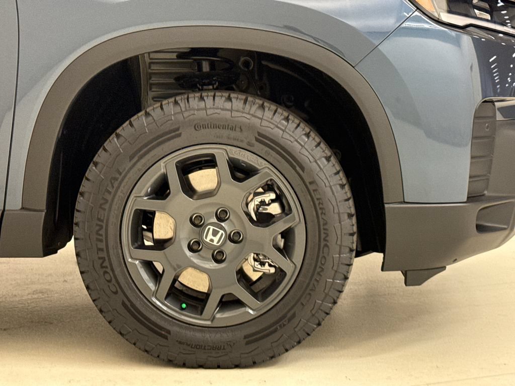 New 2026 Honda Pilot TrailSport image 6