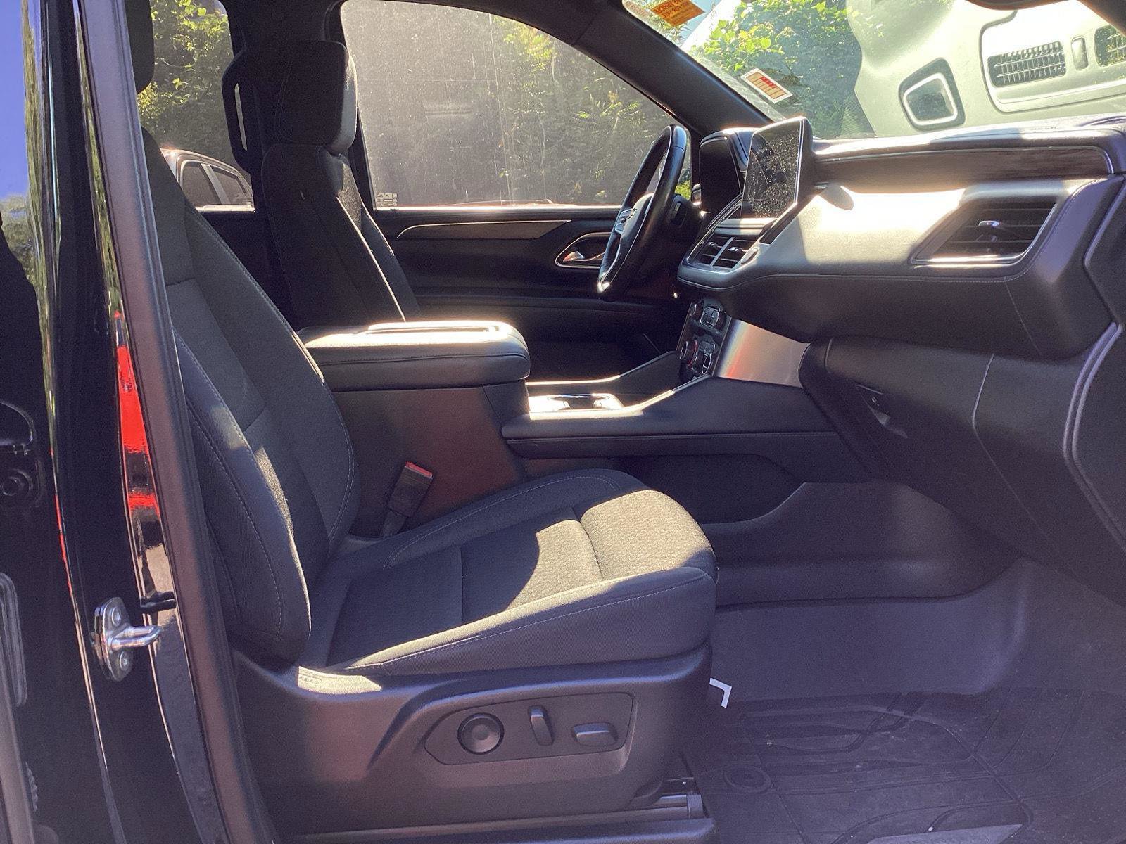 Used 2021 Chevrolet Tahoe LS RWD image 8
