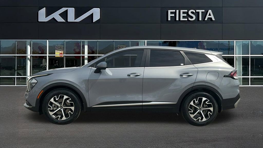 Certified 2023 Kia Sportage EX image 4
