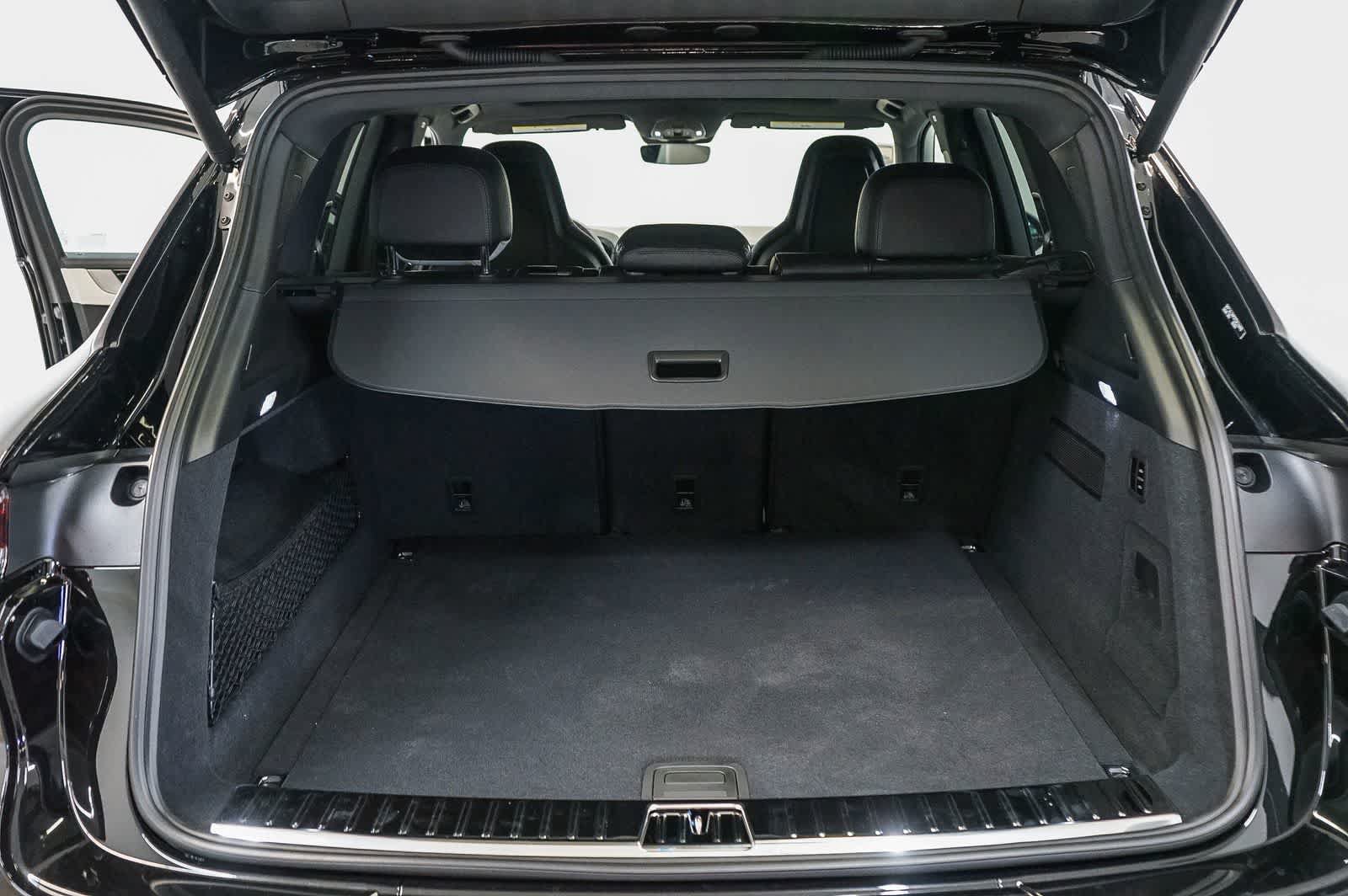 New 2026 Porsche Cayenne S AWD/4WD image 32