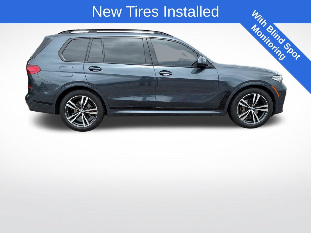 Used 2022 BMW X7 xDrive40i w/ M Sport Package AWD/4WD video 2