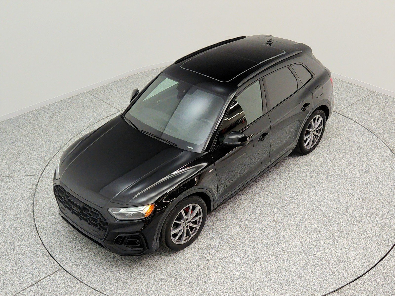 Used 2024 Audi Q5 e Premium Plus w/ Premium Plus Package AWD/4WD image 22