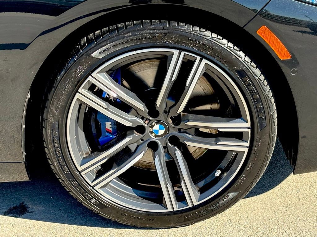 Used 2025 BMW 840i xDrive 840i w/ Driving Assistance Package image 30