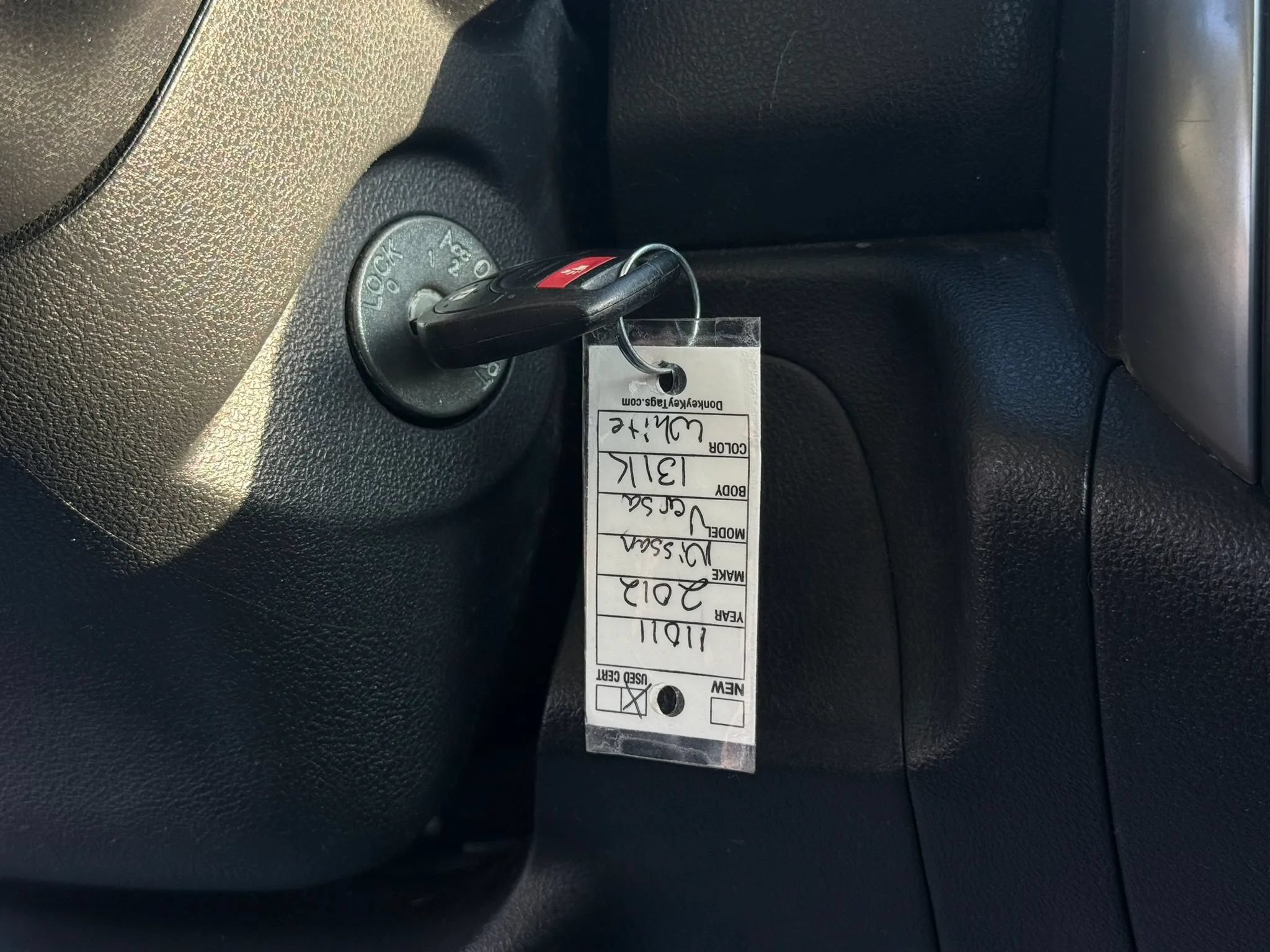 Used 2012 Nissan Versa SV FWD image 24