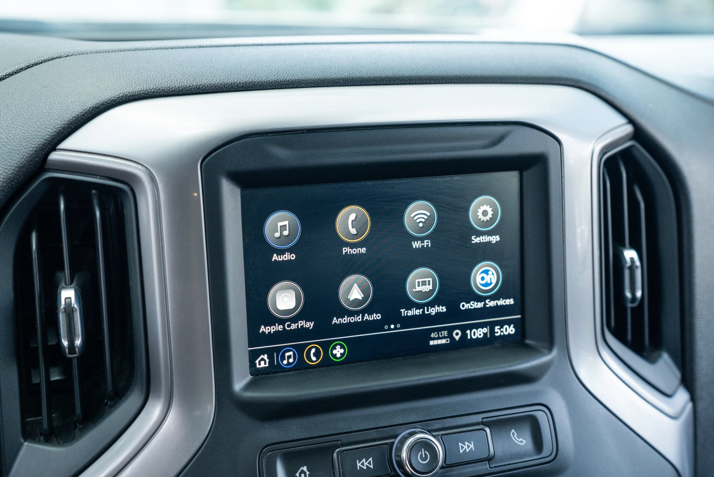 Used 2022 Chevrolet Silverado 1500 Custom RWD image 26