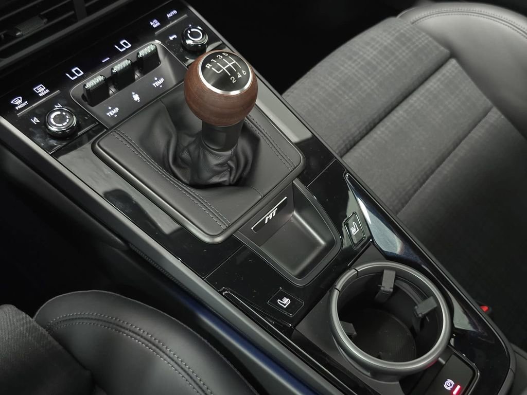 New 2026 Porsche 911 Carrera T RWD image 20
