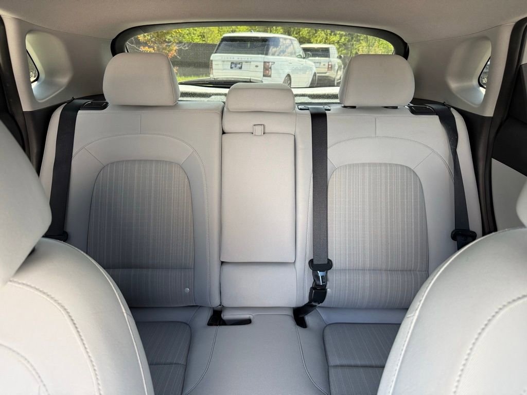 Used 2022 Hyundai Kona SEL FWD image 30