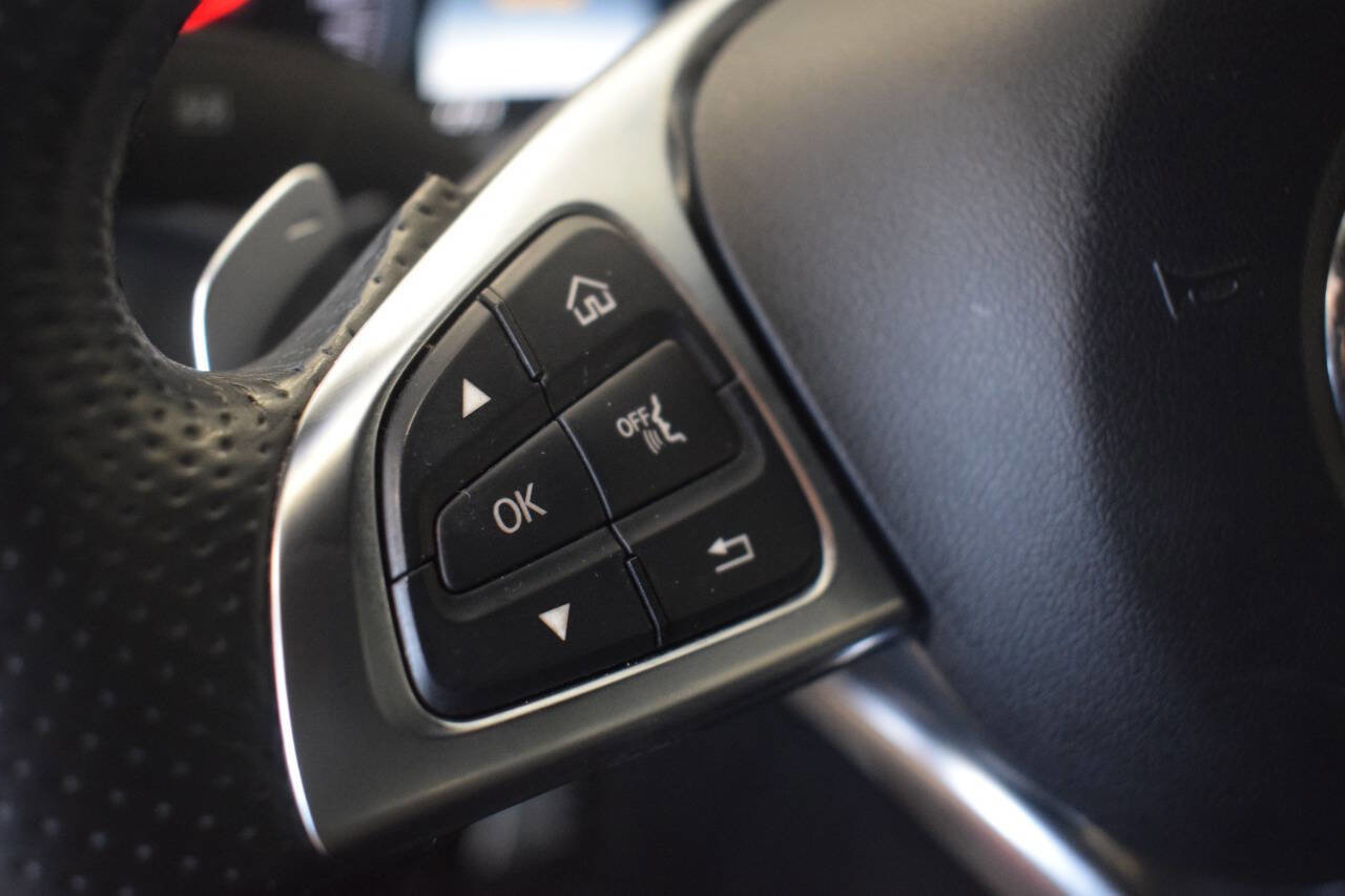 Used 2015 Mercedes-Benz C 300 Sedan image 42