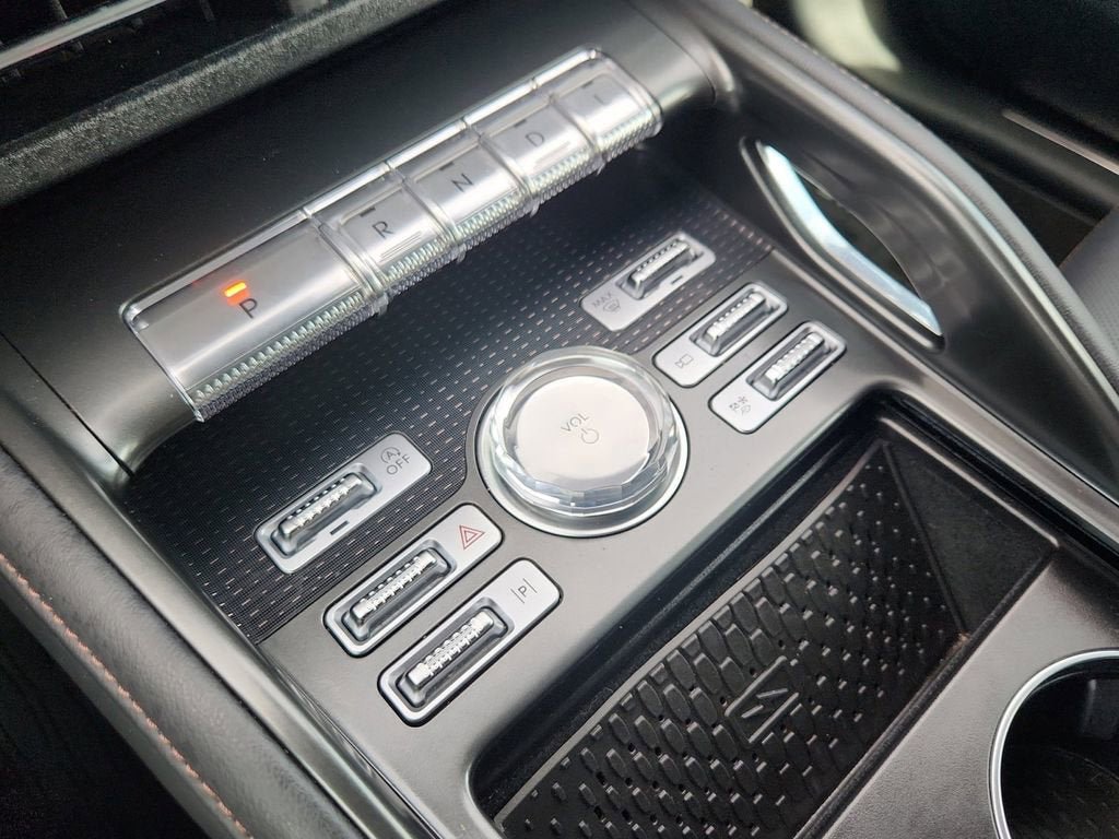 Used 2024 Lincoln Nautilus Premier w/ Equipment Group 102A AWD/4WD image 28