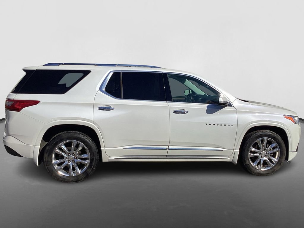 Used 2018 Chevrolet Traverse High Country image 4