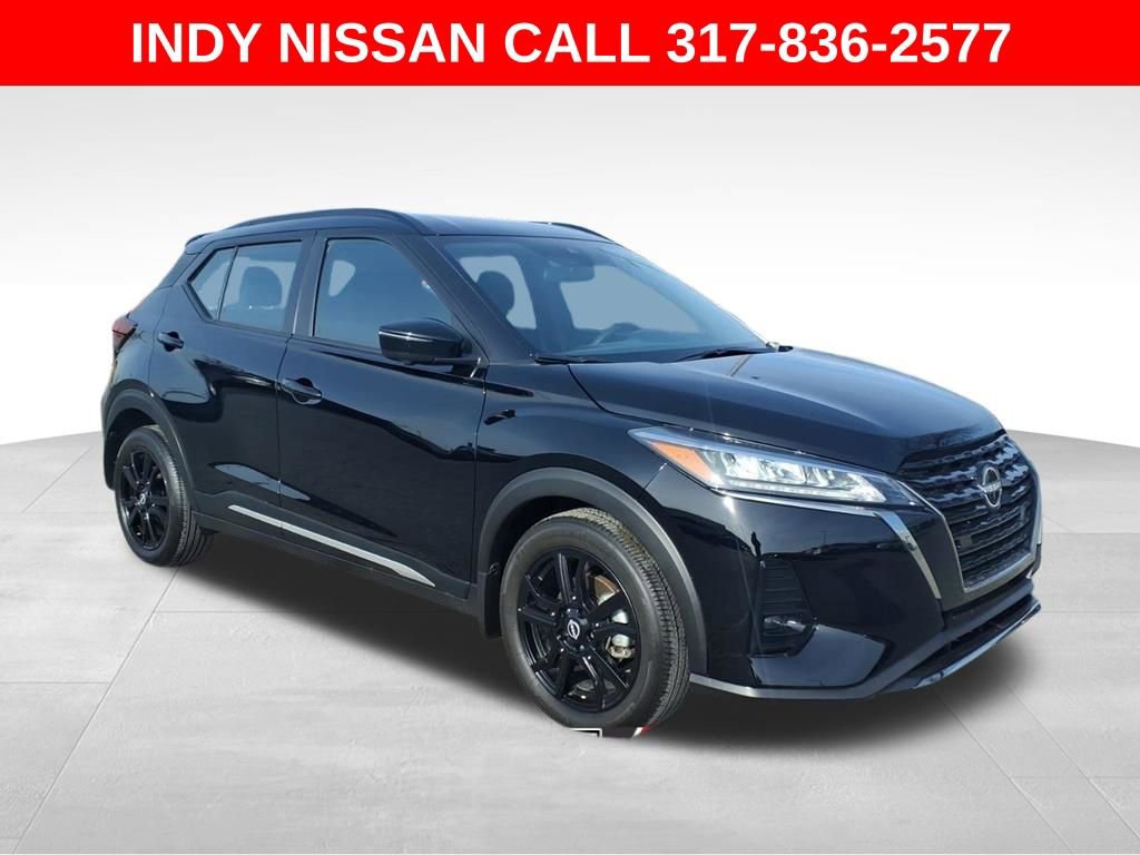 Used 2024 Nissan Kicks SR image 1