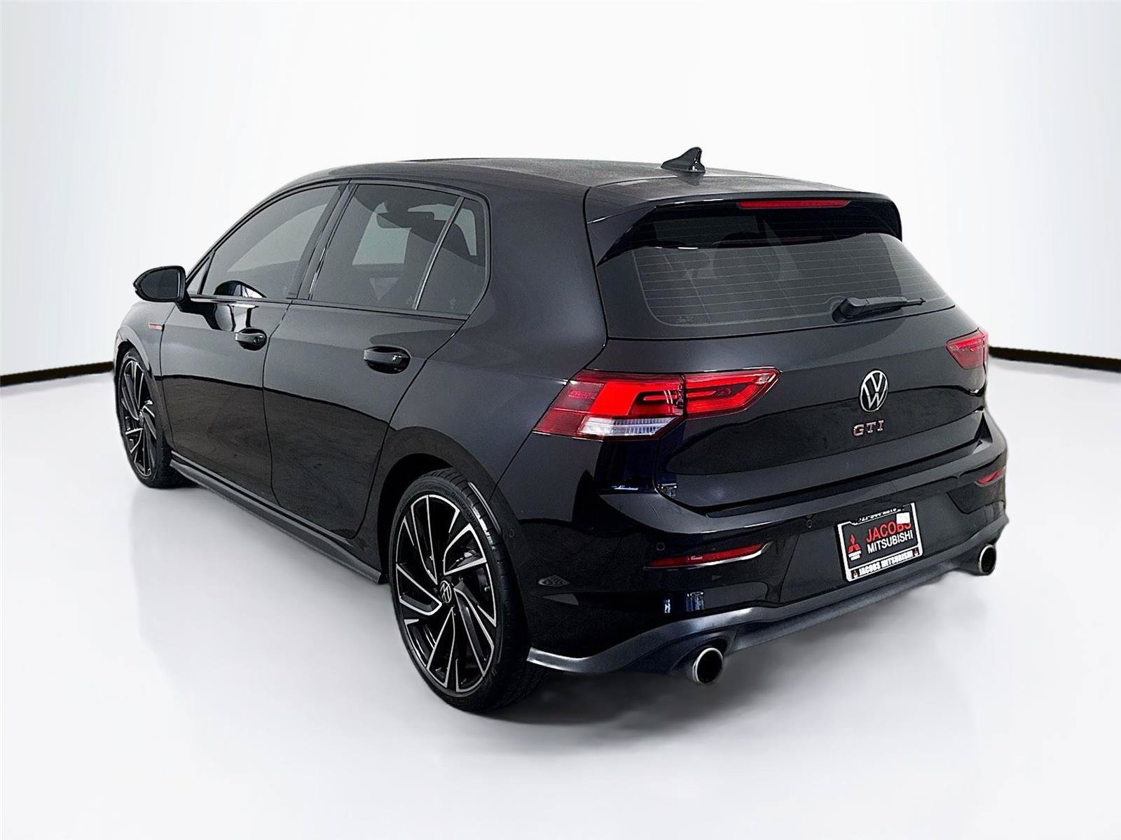 Used 2024 Volkswagen GTI Autobahn FWD image 28