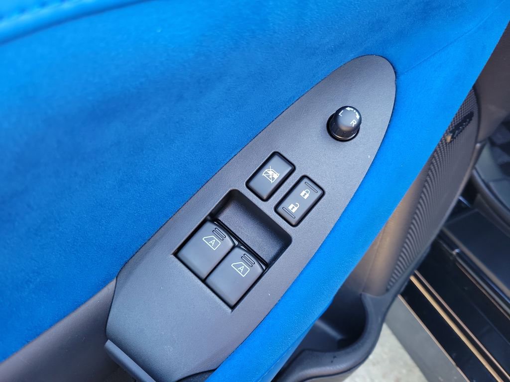 Used 2024 Nissan Z Performance w/ Floor Mat Package RWD image 14