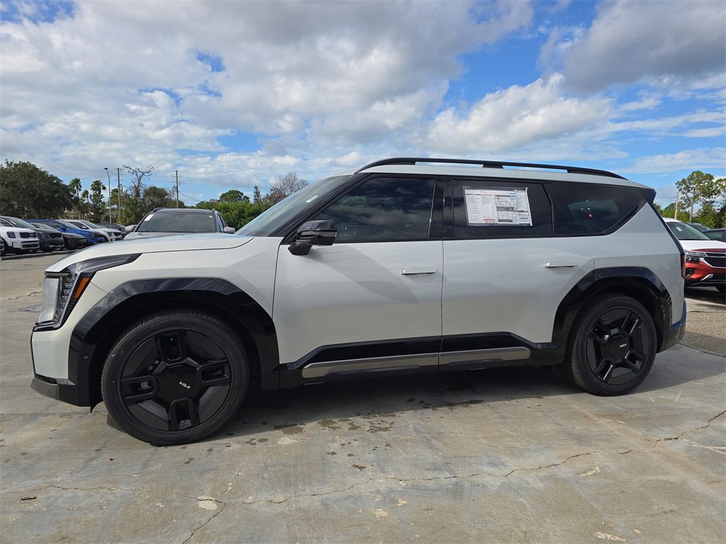 New 2026 Kia EV9 GT-Line image 5