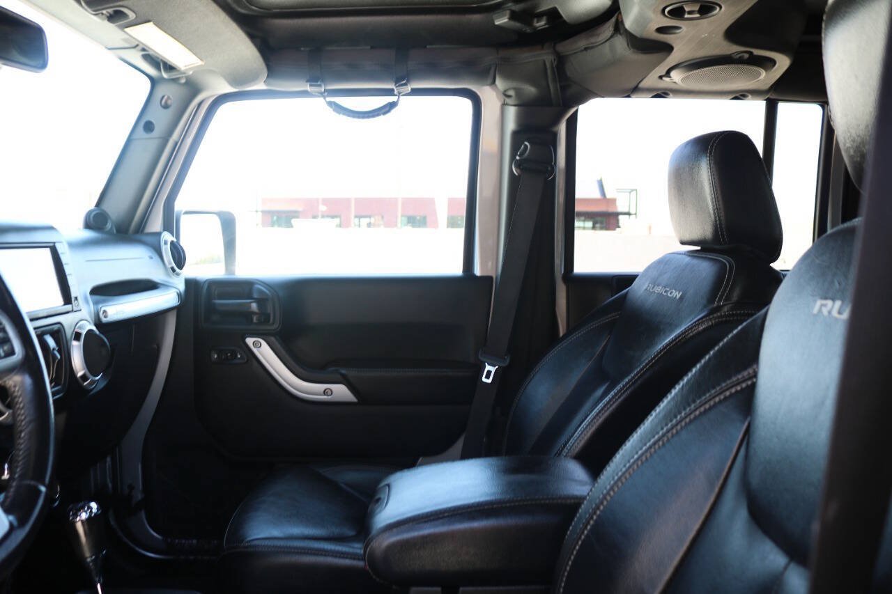 Used 2014 Jeep Wrangler Unlimited Rubicon AWD/4WD image 86