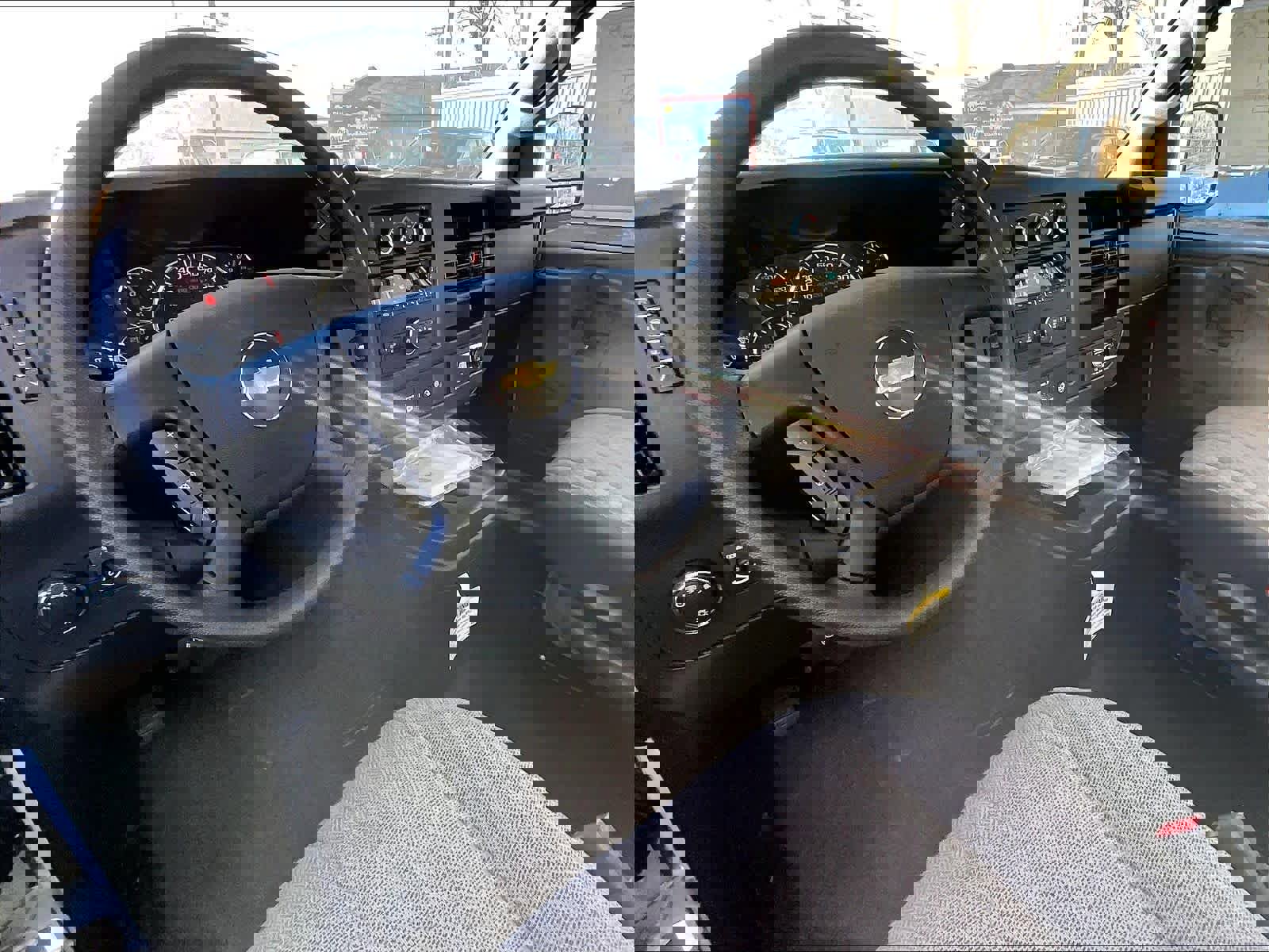 New 2025 Chevrolet Express 2500 w/ Driver Convenience Package image 12