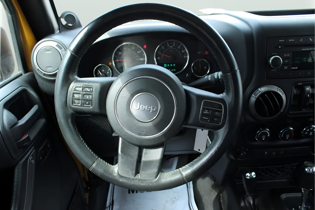 Used 2014 Jeep Wrangler Unlimited Sport w/ Quick Order Package 24S AWD/4WD image 24