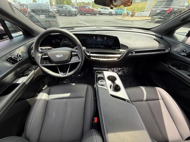 Used 2024 Cadillac Lyriq Tech w/ LPO, Floor Liner Package RWD image 7