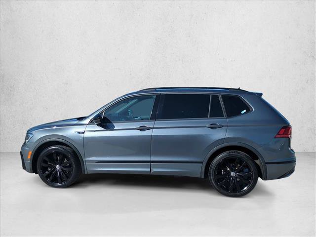 Used 2020 Volkswagen Tiguan SE R-Line FWD image 9