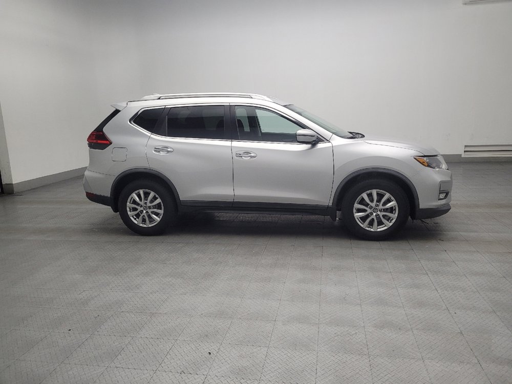 Used 2017 Nissan Rogue SV image 11