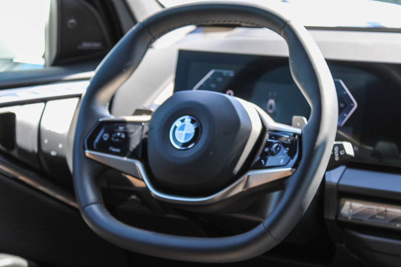 Certified 2025 BMW X3 xDrive30i image 15