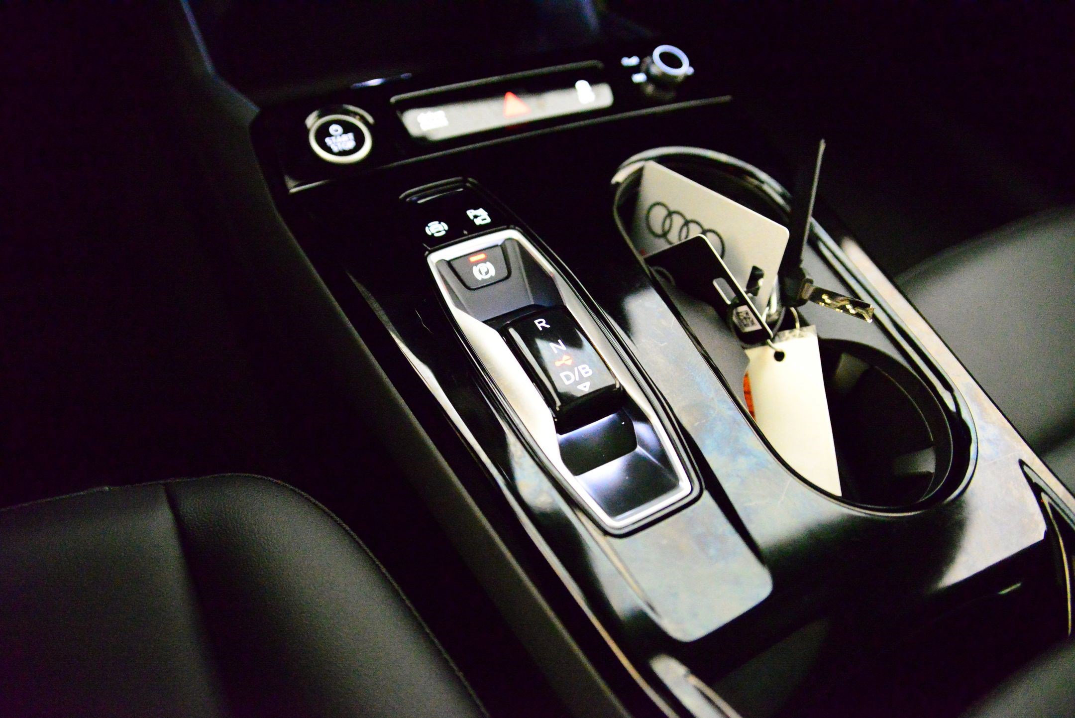 New 2025 Audi A6 e-tron Ultra image 16