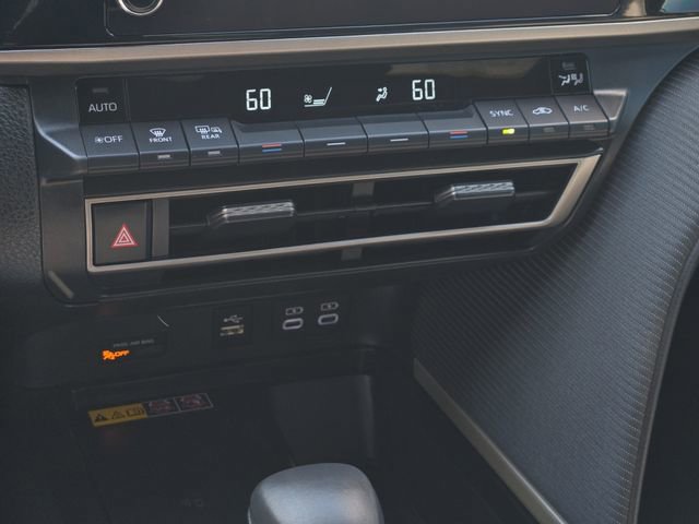 Certified 2026 Toyota Camry SE w/ Convenience Package FWD image 21