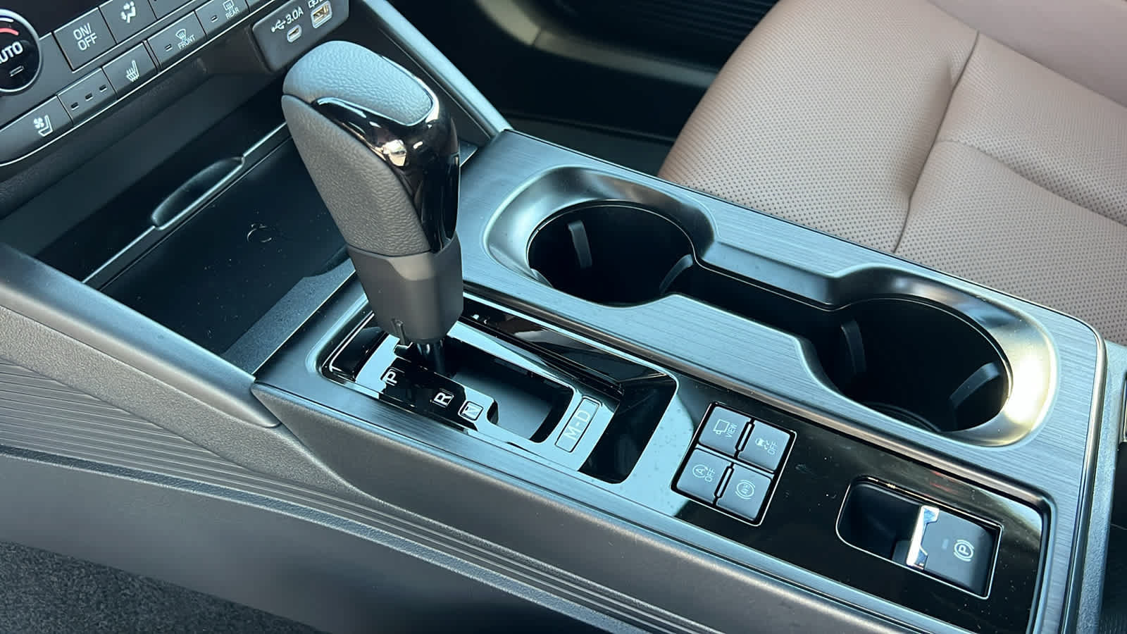 New 2026 Subaru Outback Touring XT AWD/4WD image 13